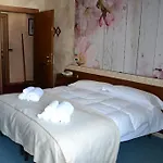 Otel Rosa Serenella