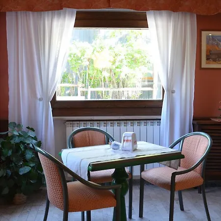 Hotel Rosa Serenella