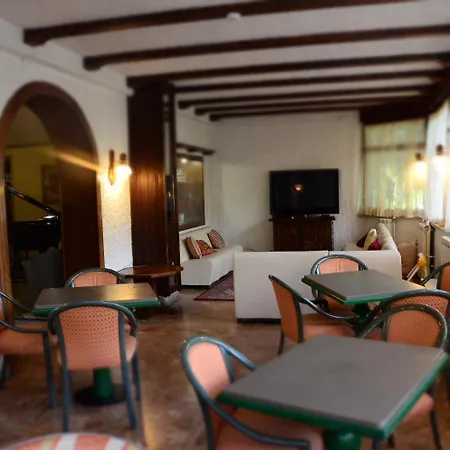Otel Rosa Serenella