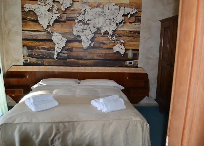 Hotel Rosa Serenella 3*