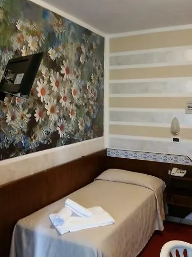 Rosa Serenella Ξενοδοχείο 3*